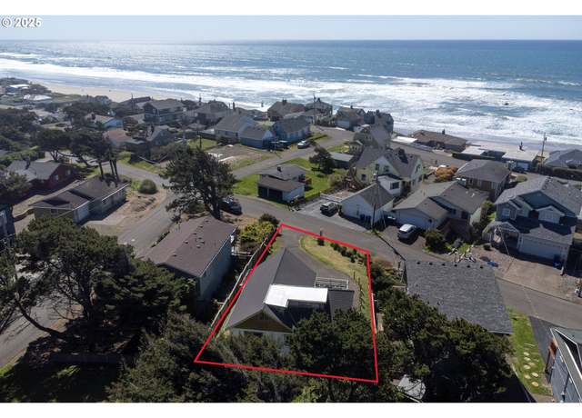 Property at 3720 NW Keel Ave, Lincoln City, OR 97367, 3 beds, 1 bath