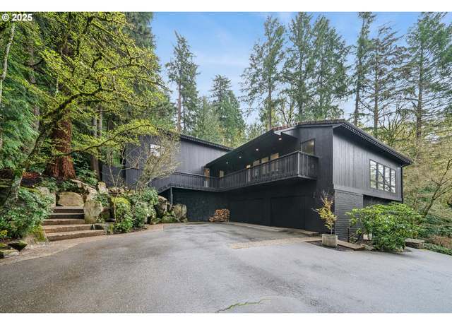 Property at 17288 Blue Heron Rd, Lake Oswego, OR 97034, 4 beds, 2.5 baths