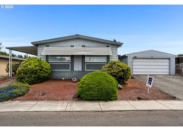Property at 1055 Lockhaven Dr, Keizer, OR 97303, 2 beds, 2 baths