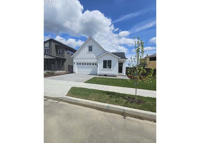 Property at 3840 S 44th Ln, Ridgefield, WA 98642, 3 beds, 2 baths