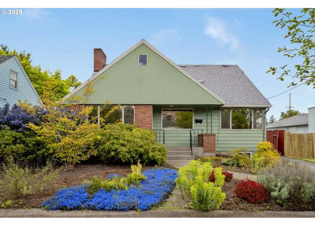 Property at 5109 SE Steele St, Portland, OR 97206, 4 beds, 2 baths