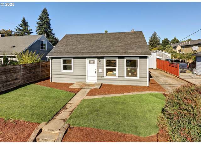 Property at 6417 SE 97th Ave, Portland, OR 97266, 3 beds, 1 bath