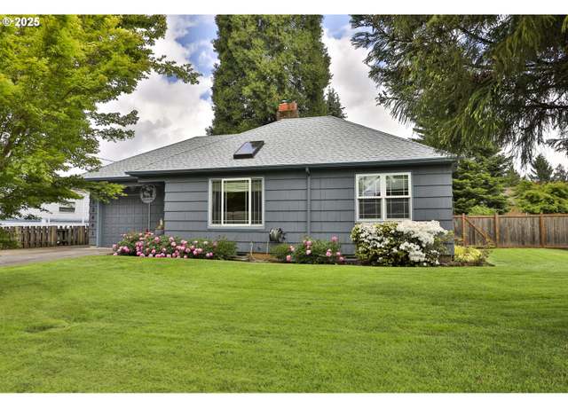 Property at 12441 SE Madison St, Portland, OR 97233, 2 beds, 1 bath