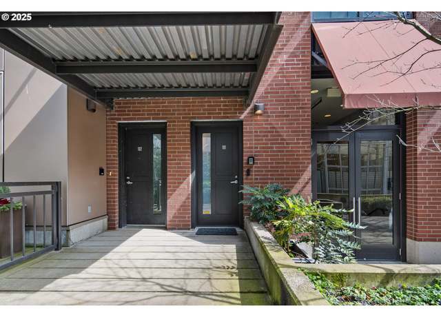 Property at 922 NW 11th Ave #101, Portland, OR 97209, 2 beds, 2 baths