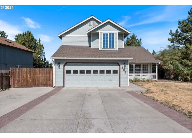 Property at 883 NE Locksley Dr, Bend, OR 97701, 3 beds, 2.5 baths