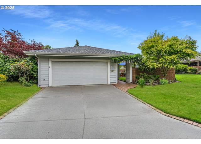 Property at 7605 SW Arbor Glen Ct, Wilsonville, OR 97070, 2 beds, 2 baths