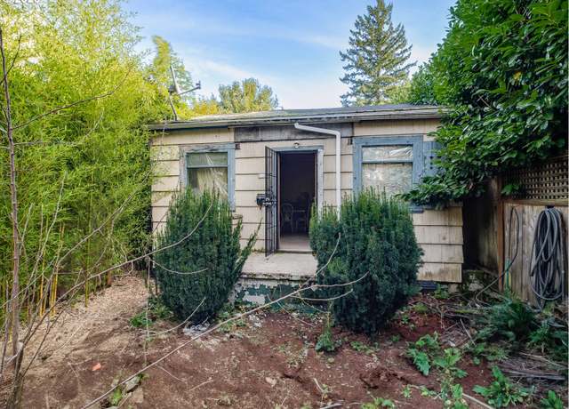 Property at 5926 NE 22nd Ave, Portland, OR 97211, 1 bed, 1 bath