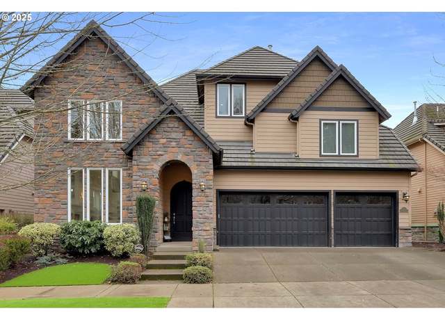 Property at 2250 Turnberry Ct, Eugene, OR 97401, 5 beds, 3.5 baths