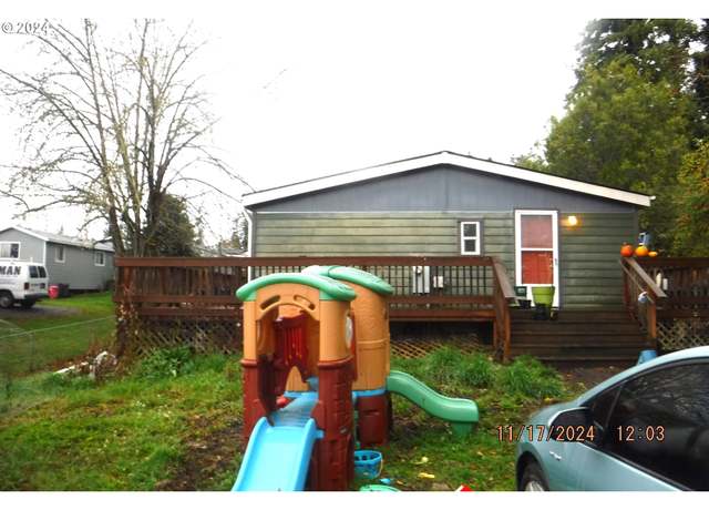 Property at 1915 E Cedar St, Myrtle Point, OR 97458, 2 beds, 2 baths