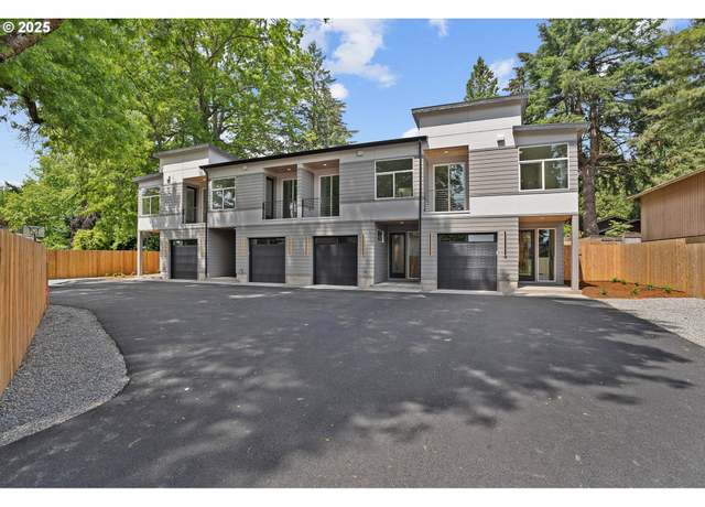 Property at 5069 SE King Rd Unit B, Milwaukie, OR 97222, 3 beds, 2.5 baths