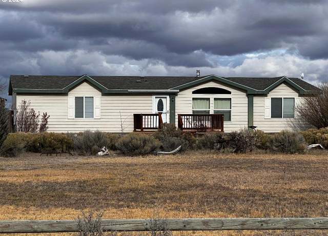 Property at 85293 Mountain Ln, Christmas Valley, OR 97641, 3 beds, 2 baths