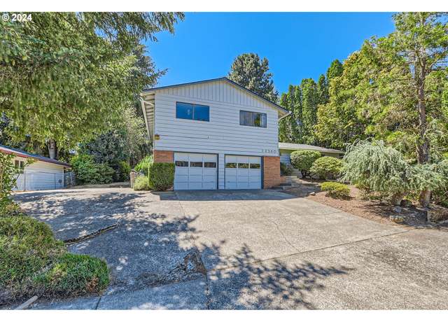 Property at 12360 SW Katherine St, Portland, OR 97223, 4 beds, 2.5 baths