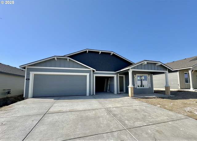 Property at 566 Grant St, Umatilla, OR 97882, 4 beds, 2 baths