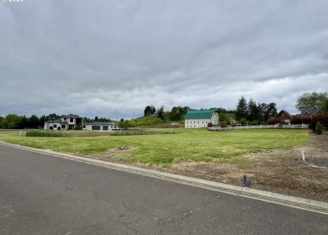 Property at 175 Julia Ln, Roseburg, OR 97471