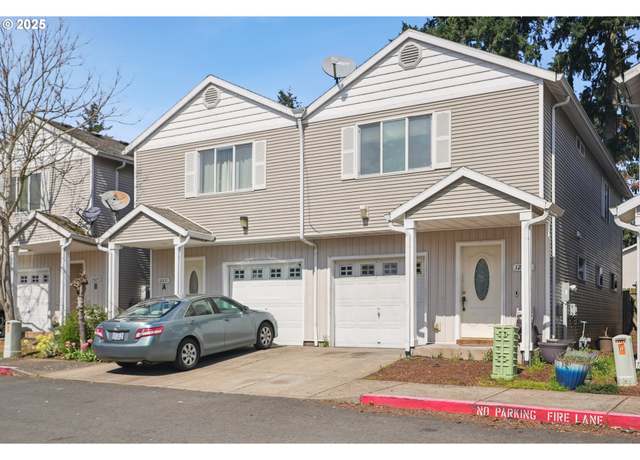 Property at 12631 SE Division St, Portland, OR 97236, 3 beds, 2.5 baths