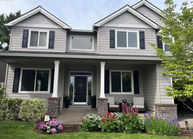 Property at 342 SE 15th Pl, Canby, OR 97013, 4 beds, 3 baths