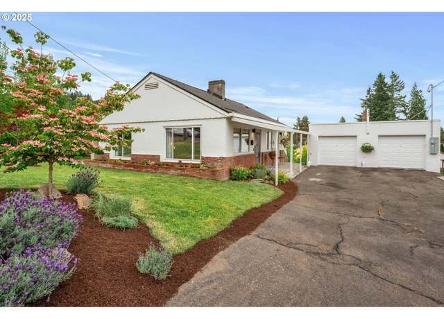 Property at 8620 NE Beech St, Portland, OR 97220, 4 beds, 3 baths