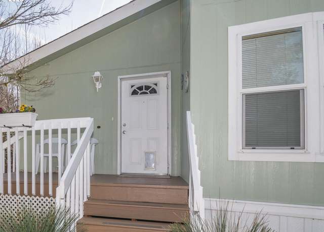 Property at 2980 NE Division St #59, Gresham, OR 97030, 3 beds, 2 baths