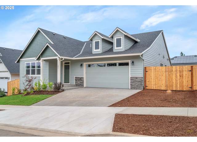 Property at 781 Riley Dr, Silverton, OR 97381, 4 beds, 2 baths