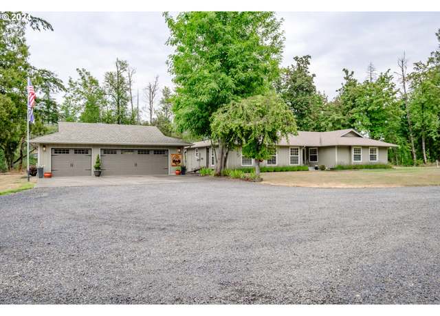 Property at 40166 Gates School Rd, Gates, OR 97346, 3 beds, 2.5 baths