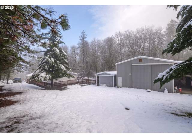 Property at 10517 Lower River Rd, Grants Pass, OR 97526, 3 beds, 2 baths