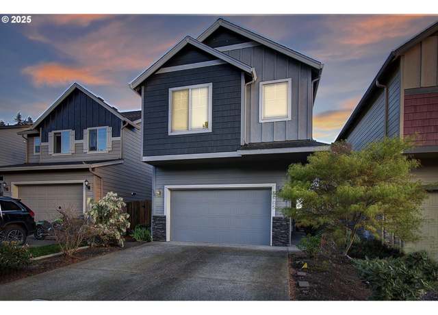 Property at 5905 NE 48th St, Vancouver, WA 98661, 3 beds, 2.5 baths