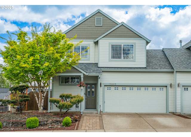 Property at 13645 Garden Meadow Dr, Oregon City, OR 97045, 3 beds, 2.5 baths
