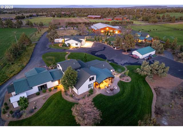 Property at 66505 Gerking Market Rd, Bend, OR 97703, 5 beds, 5 baths