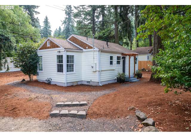 Property at 8535 SW Oleson Rd, Portland, OR 97223, 4 beds, 2 baths