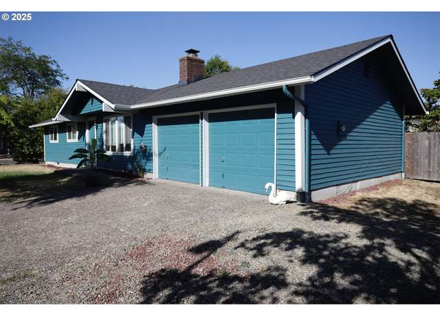 Property at 3803 Peppertree Dr, Eugene, OR 97402, 3 beds, 1.5 baths