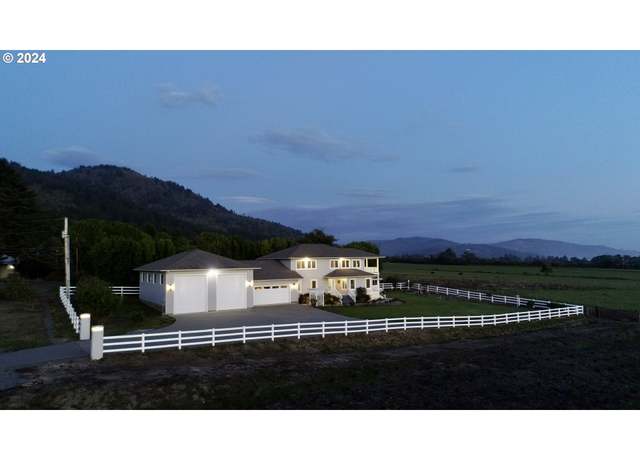 Property at 98694 Woodriff Ln, Brookings, OR 97415, 3 beds, 2.5 baths