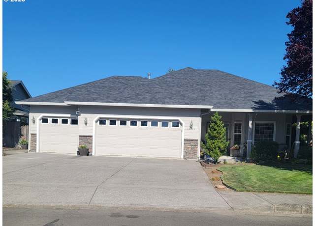 Property at 1506 E Heritage Loop, La Center, WA 98629, 3 beds, 2 baths