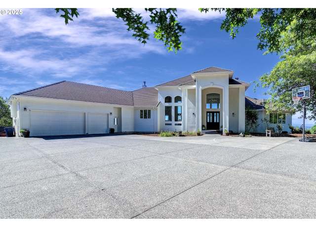 Property at 22215 NE 128th Cir, Brush Prairie, WA 98606, 4 beds, 4 baths