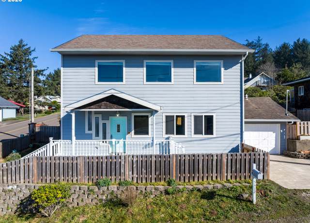 Property at 5312 NE Lucky Gap St, Newport, OR 97365, 3 beds, 2.5 baths