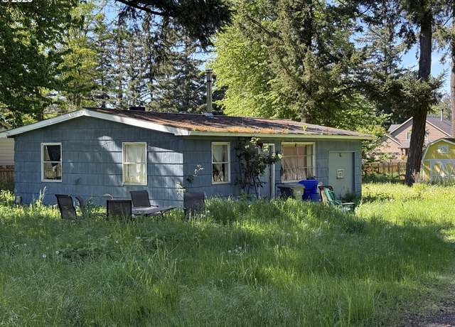 Property at 8615 SE Clatsop St, Portland, OR 97266, 2 beds, 1 bath
