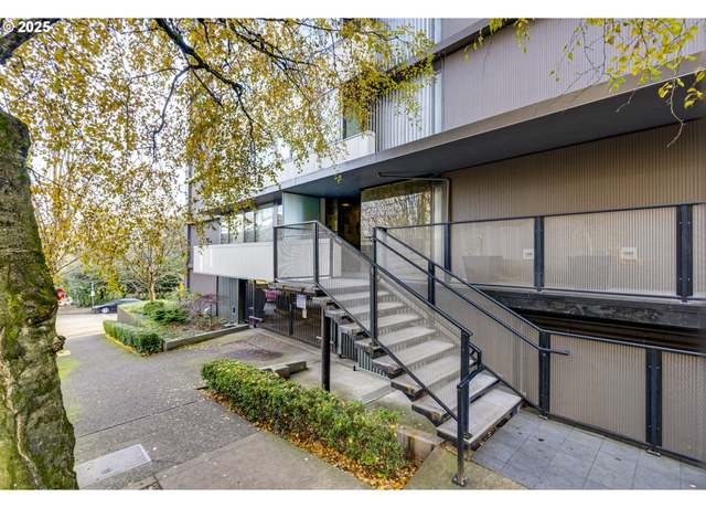 Property at 2020 SW Main St #801, Portland, OR 97205, 1 bed, 1 bath