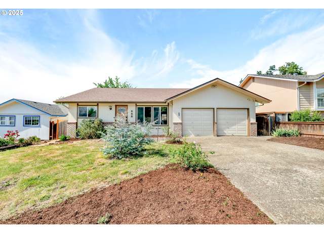 Property at 590 Granite Pl, Springfield, OR 97477, 3 beds, 2 baths