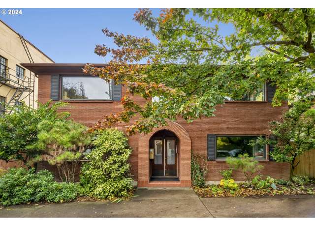 Property at 821 SE 29th Ave #1, Portland, OR 97214, 2 beds, 1 bath