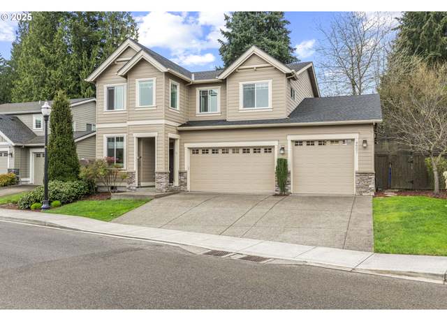 Property at 4501 NE 118th St, Vancouver, WA 98668, 4 beds, 2.5 baths