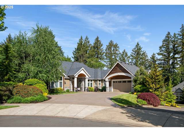 Property at 14005 155th Ter, Portland, OR 97224, 4 beds, 4.5 baths