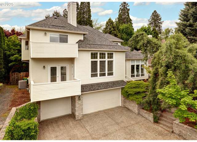 Property at 6770 SW Amber Ln, Portland, OR 97225, 4 beds, 3 baths