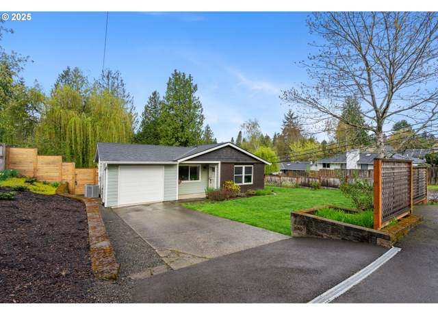 Property at 8807 SW 8th Ave, Portland, OR 97219, 3 beds, 1 bath
