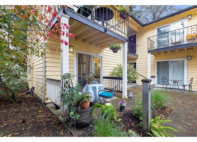 Property at 3561 SW Troy St #7, Portland, OR 97219, 1 bath