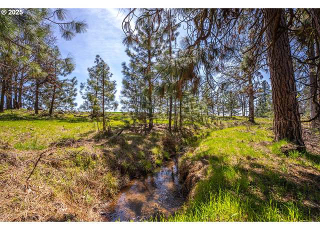 Property at 10 Outback Rd, Goldendale, WA 98620