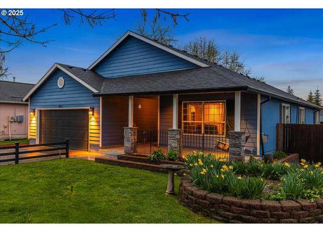 Property at 265 NW Angela Ln, Hillsboro, OR 97124, 3 beds, 2 baths