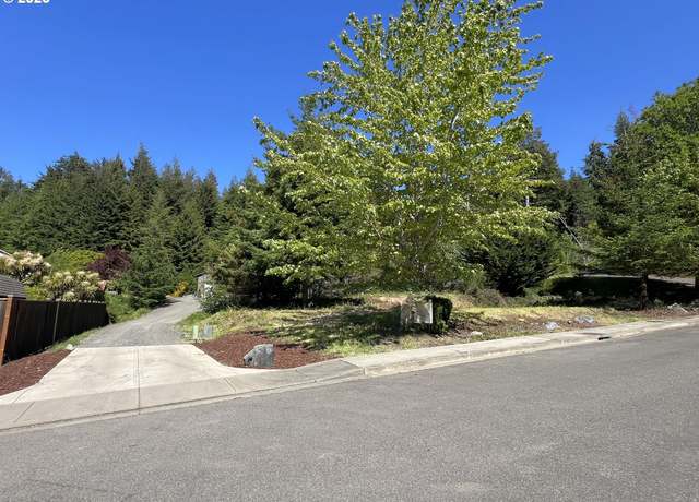 Property at 2211 Timberline Dr #27, Coos Bay, OR 97420