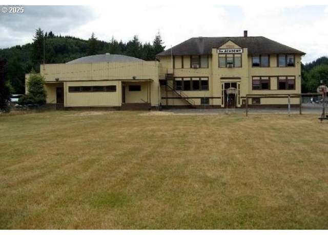 Property at 51287 Hatfield Rd, Myrtle Point, OR 97458, 3 beds, 2 baths