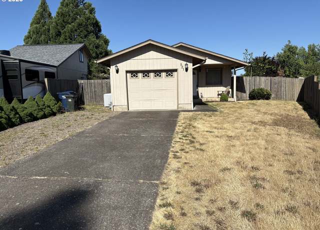 Property at 521 S 7th St, Creswell, OR 97426, 3 beds, 1 bath