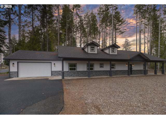 Property at 6018 Little Woahink Dr, Florence, OR 97439, 4 beds, 2.5 baths