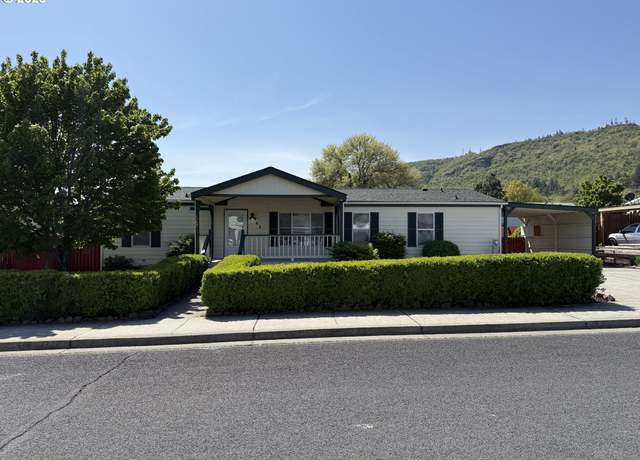 Property at 962 Floral St, The Dalles, OR 97058, 3 beds, 2 baths